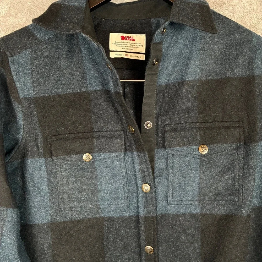 Fjallraven Canada Shirt Women XS Navy Black Plaid Wool Blend Flannel Button Up - Picture 6 of 15